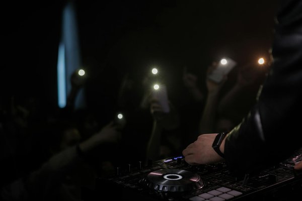 Comment planifier un mariage avec un budget serré ?